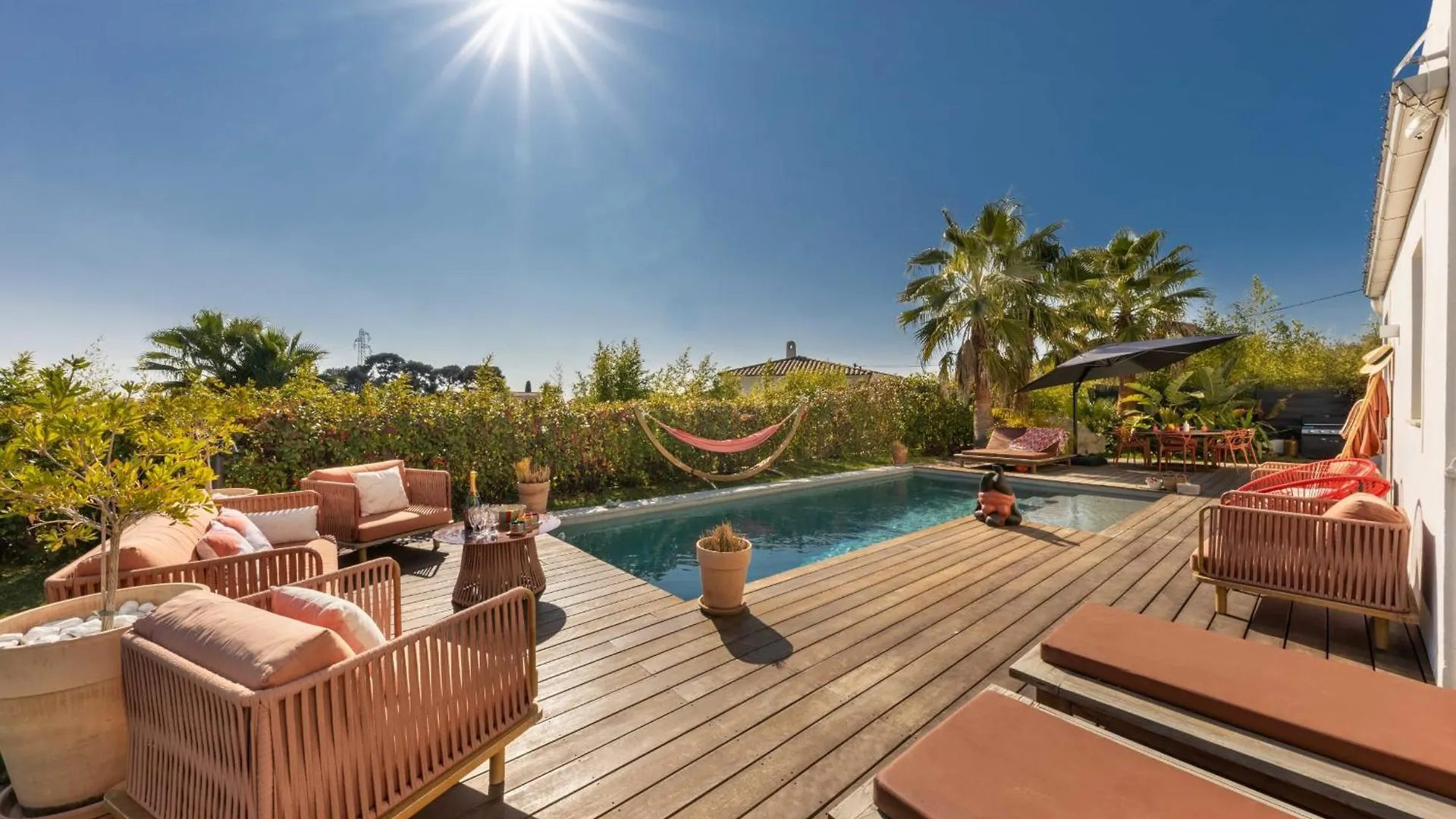 Beautiful Villa - Garden - Pool - Sea View ニース