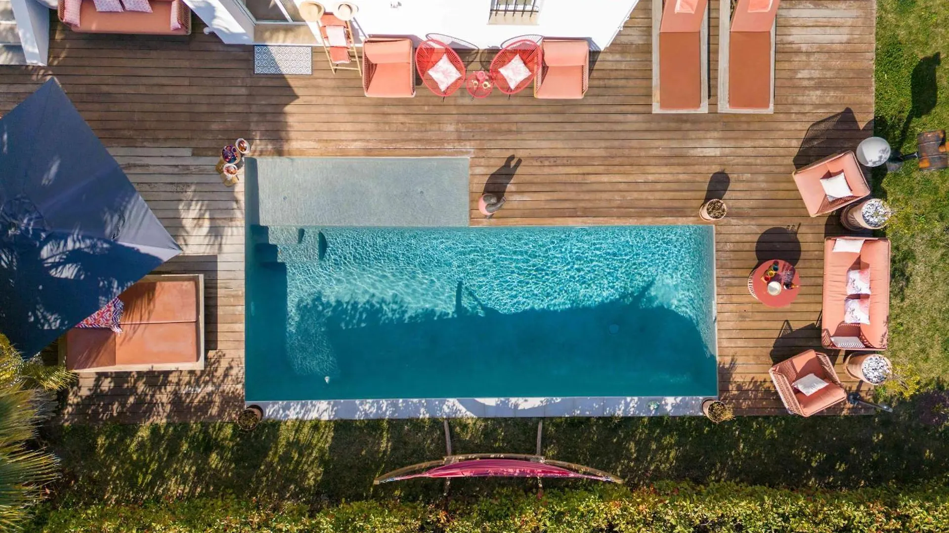 Beautiful Villa - Garden - Pool - Sea View ニース 0*,  フランス
