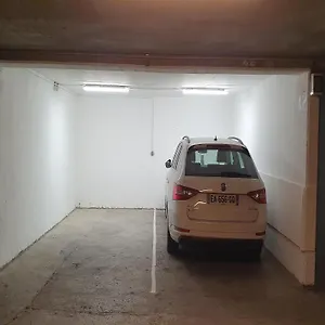 Classy In With Pool And Private Parking Place Nice